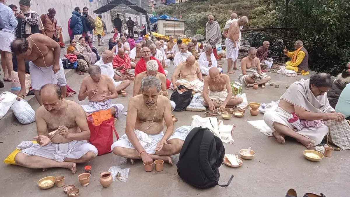 Shraddha Pitru Tarpan Puja in Badrinath